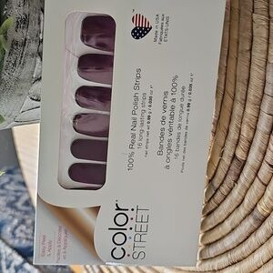 Color Street Nail Polish Strips - Unopened - New York Minute